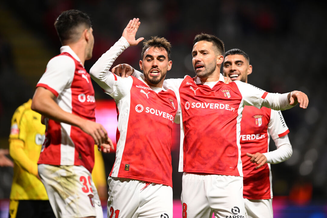 Jogadores do Sp. Braga festejam continuidade na Taça de Portugal
