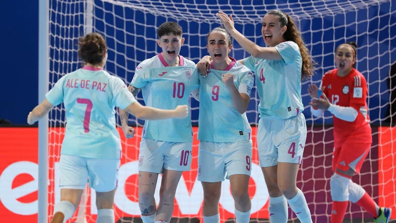 Espanha qualifica-se para os quartos de final do Mundial feminino de futsal após vitória sobre a Colômbia