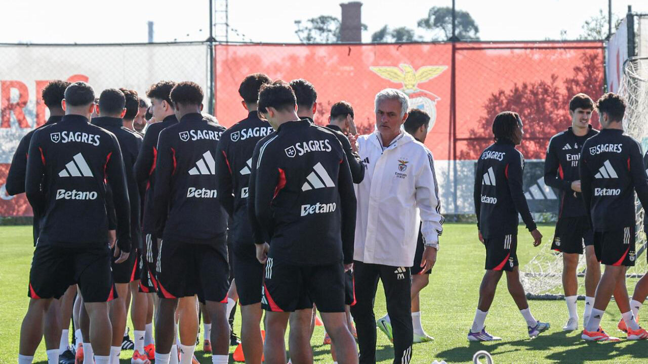 José Mourinho testa novas soluções