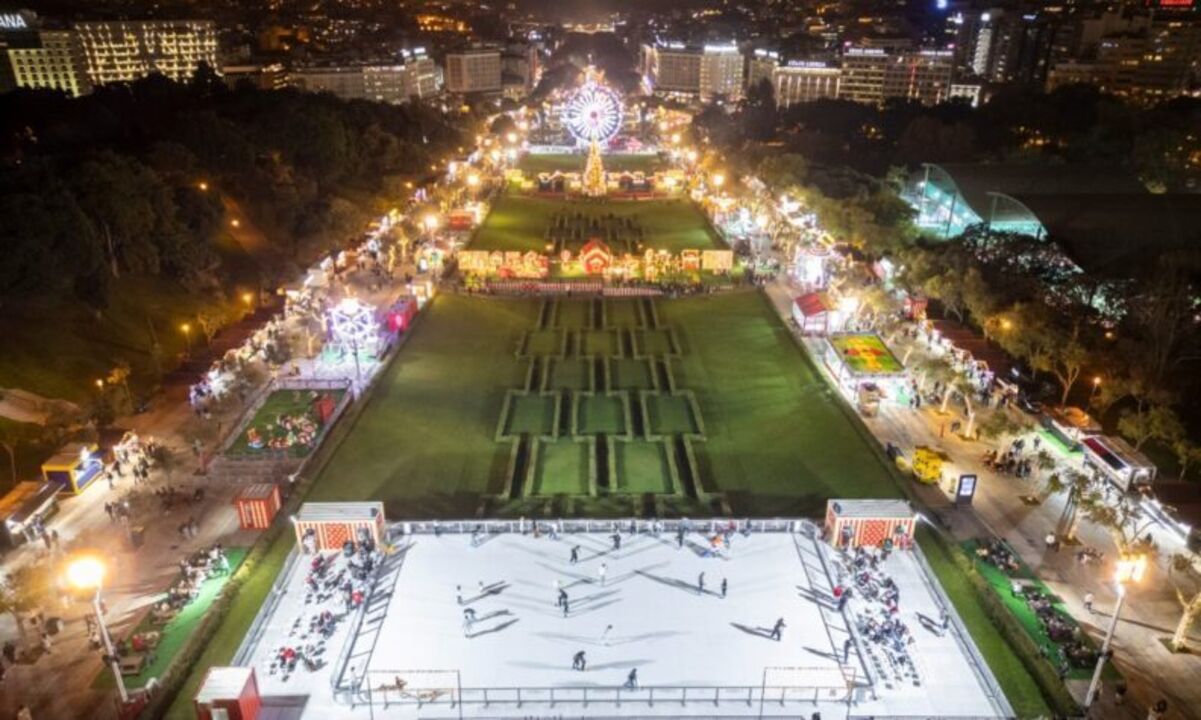 Wonderland Lisboa oferece diversão com pista de gelo e iluminação festiva