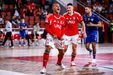 Benfica vence Famalicão por 4-2