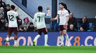 Declan Rice a festejar com Saka