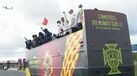 Seleção de sub-17 dá volta a Lisboa em autocarro panorâmico