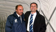 José Mourinho com Manuel Cajuda em 2004