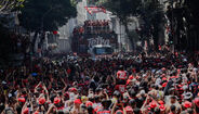 Imagens impressionantes: centenas de milhares 'pintam' ruas do Rio de Janeiro após conquista do Flamengo