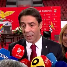 <![CDATA[ Rui Costa sobre o Santa Clara-Sporting: «O Benfica vai manifestar-se e pedir responsabilidades a quem tutela» ]]>