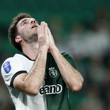 <![CDATA[ Ioannidis desespera após ser devolvido ao ginásio ]]>