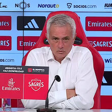<![CDATA[ José Mourinho: «Há clubes que estão contentes e outros não. E enquanto for assim, é complicado» ]]>