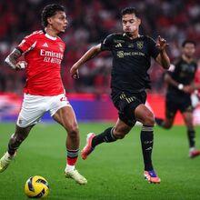 <![CDATA[ Enzo e Ríos limitados: argentino vomitou ao intervalo ]]>