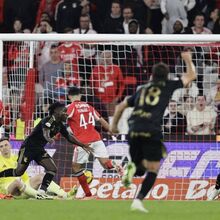 <![CDATA[ Atlético não deixa passar novo deslize do Benfica: «Não dá para antecipar o nosso jogo?» ]]>