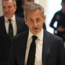 <![CDATA[ Sarkozy já foi libertado ]]>