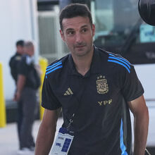 <![CDATA[ Três jogadores argentinos falham particular com Angola por não estarem vacinados contra a febre amarela ]]>