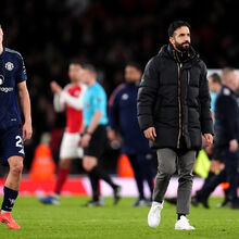 <![CDATA[ Ingleses revelam "raspanete brutal" de Ruben Amorim a Ugarte: treinador chegou a estar "irreconhecível" ]]>