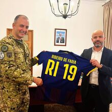 <![CDATA[ Presidente da SAD do Chaves presente no Regimento de Infantaria local ]]>