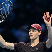 <![CDATA[ Sinner é o primeiro apurado para as meias-finais das ATP Finals ]]>