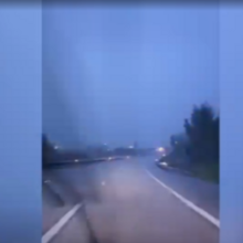 <![CDATA[ Relâmpagos iluminam A1 no Porto ]]>