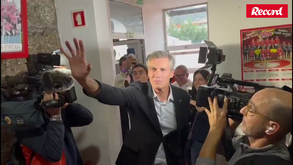 Cerca de meia centena de adeptos receberam Noronha Lopes na Casa do Benfica em Vizela