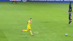 Cristiano Ronaldo finaliza grande jogada do Al Nassr e chega aos 951 golos na carreira 