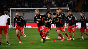O onze do Benfica para o jogo com o V. Guimarães 