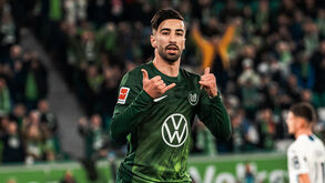 Amoura bisa na derrota do Wolfsburgo frente ao Hoffenheim