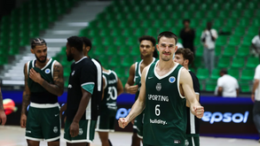 Leões apontam à vitória diante do Dinamo Sassari 