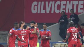 Gil Vicente vence em casa com um golo frente ao Santa Clara