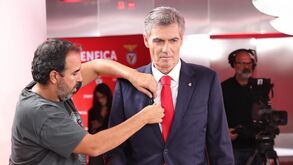 Noronha Lopes prepara-se para mais uma entrevista antes das eleições do Benfica