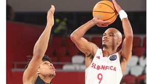 Benfica bate Le Mans na Liga dos Campeões