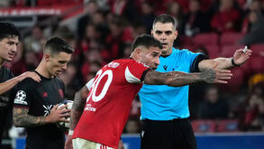 Simone Sozza arbitrou jogo na Luz