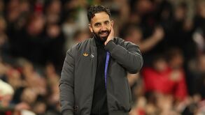 Ruben Amorim sorri após comentários de Cristiano Ronaldo