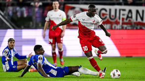 Jogo Utrecht-FC Porto: Expulsão de Barkas não alterou o empate