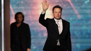 Elon Musk prestes a tornar-se no primeiro trilionário da história