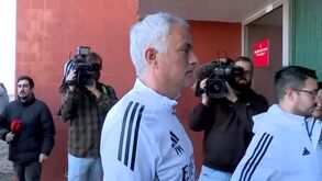 José Mourinho e plantel do Benfica já votaram no Seixal