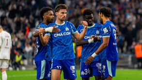 Marselha vence Brest e assume liderança provisória da Liga Francesa