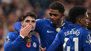 Pedro Neto fecha vitória do Chelsea contra o Wolverhampton na Premier League