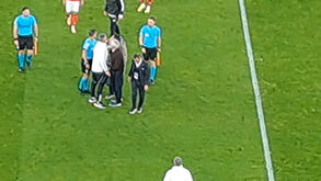 Final quente no Benfica-Casa Pia: da contestação de Mourinho ao árbitro às vaias dos adeptos à equipa