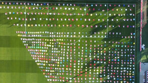 Já viu algo assim? Adepto do Monaco tem 'a maior coleção do mundo' com 1.146 camisolas