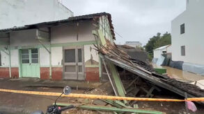 Subida de rios, colapso de casas e evacuações em massa enquanto tempestade tropical se aproxima de Taiwan