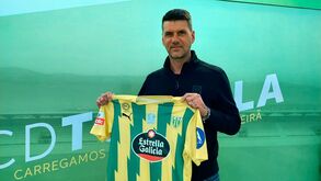 Cristiano Bacci apresentado como novo treinador do Tondela: «Atitude nunca poderá faltar»