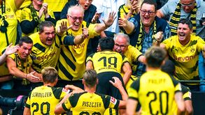 60 mil litros por jogo: adeptos do Dortmund bebem muita cerveja