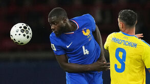 Jogo entre França e Ucrânia