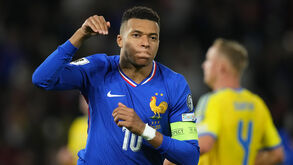 Mbappé em jogo França-Ucrânia