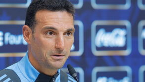 Lionel Scaloni promete não tirar pé do acelerador contra a Angola: «É amigável, mas joga-se a sério»