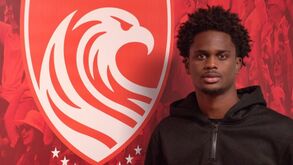 Djé renova contrato com o Santa Clara até 2030