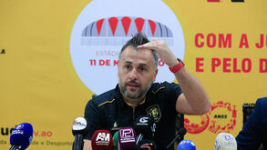 Selecionador de Angola destaca 'personalidade e raça' da equipa após jogo com a Argentina