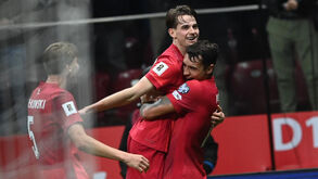 Kiwior ajuda Polónia a travar Holanda em Varsóvia