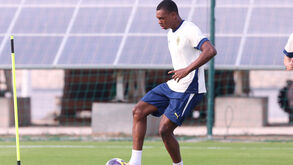Ricardo Neto em ação durante o treino 