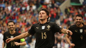 João Neves marca no Portugal-Arménia