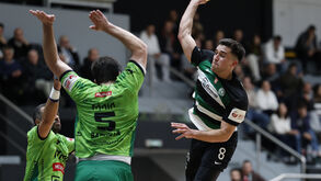 Sporting regressa ao comando do Campeonato após bater Águas Santas