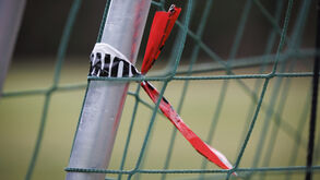 Tragédia na Bósnia: árbitro mata ex-namorada na casa de banho de um café